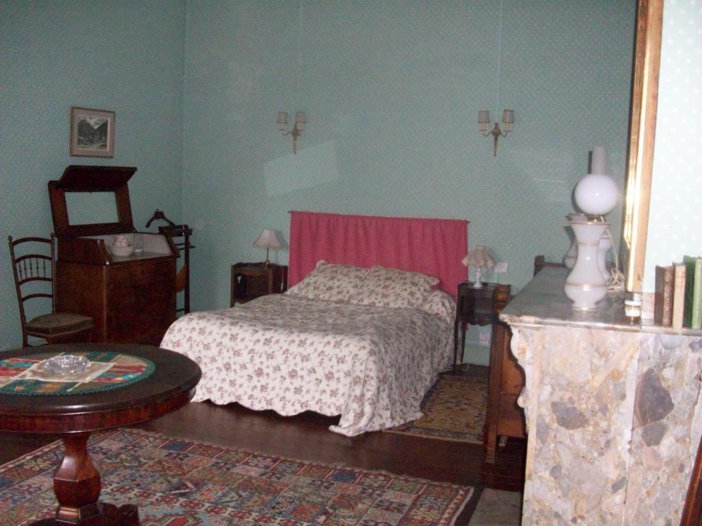 Bed and Breakfast Le Domaine Du Chapitre Carcasona Habitación foto