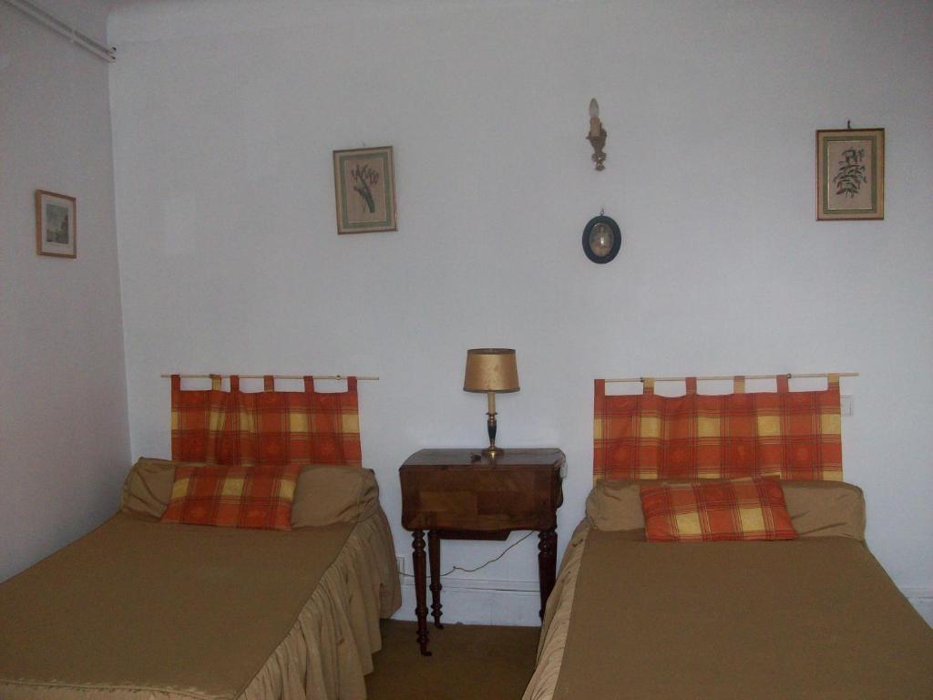 Bed and Breakfast Le Domaine Du Chapitre Carcasona Habitación foto